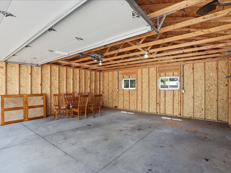 1635 Texas Avenue NE Cedar Rapids IA 52402