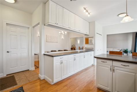 4307 Viola Street NE Cedar Rapids IA 52411