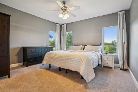 4307 Viola Street NE Cedar Rapids IA 52411