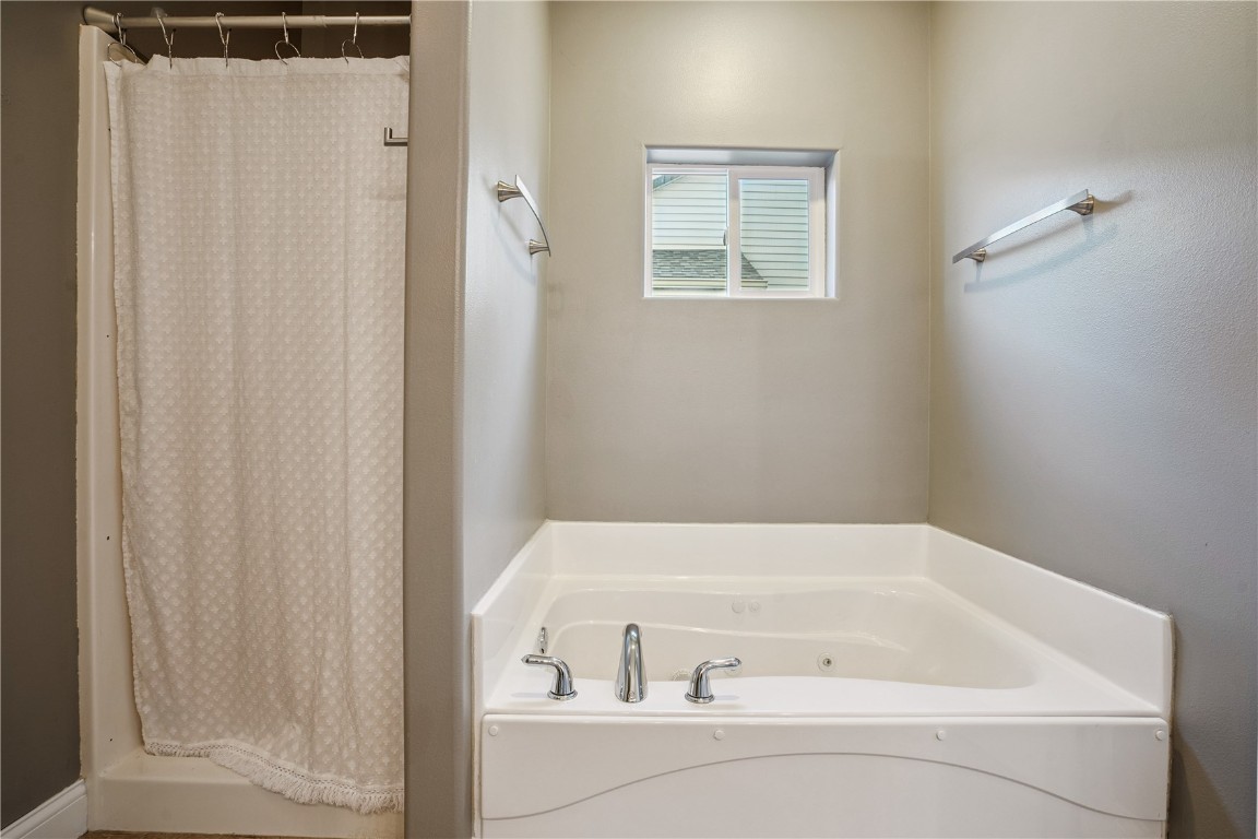 4307 Viola Street NE Cedar Rapids IA 52411