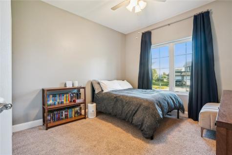 4307 Viola Street NE Cedar Rapids IA 52411