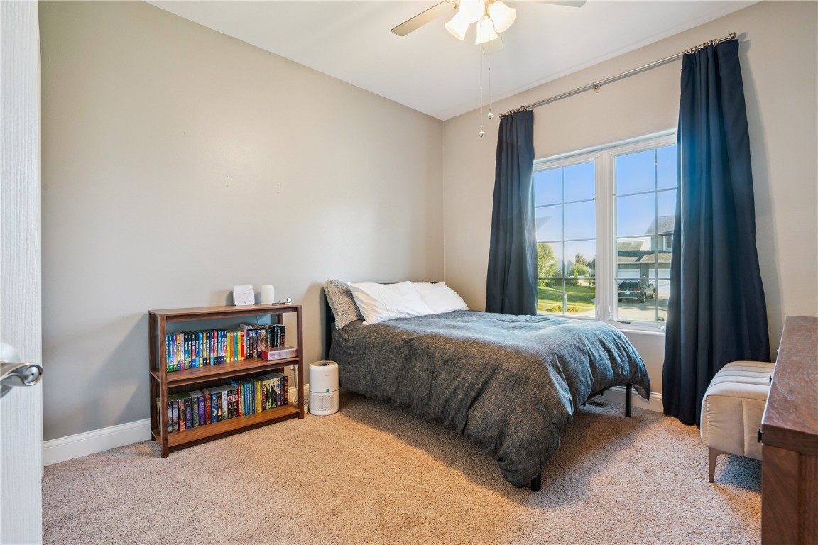 4307 Viola Street NE Cedar Rapids IA 52411