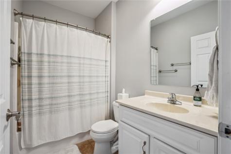 4307 Viola Street NE Cedar Rapids IA 52411
