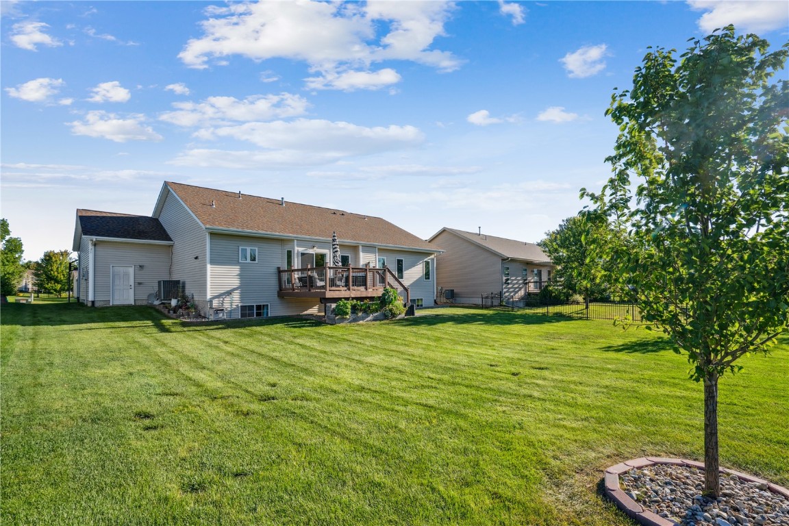 4307 Viola Street NE Cedar Rapids IA 52411