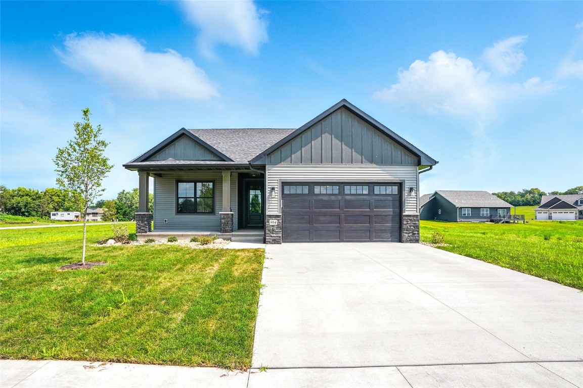 904 Long Drive Solon IA 52333