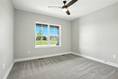 904 Long Drive Solon IA 52333