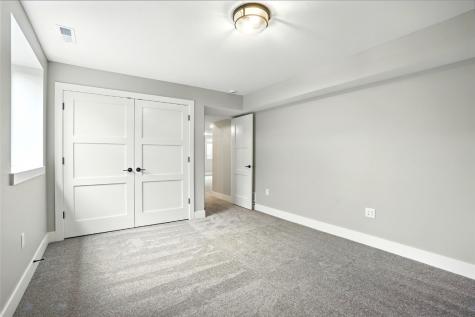 904 Long Drive Solon IA 52333