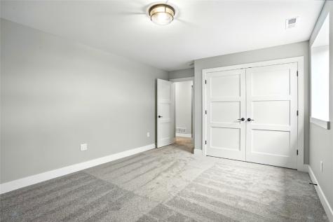 904 Long Drive Solon IA 52333