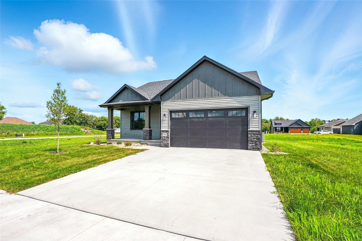 904 Long Drive Solon IA 52333