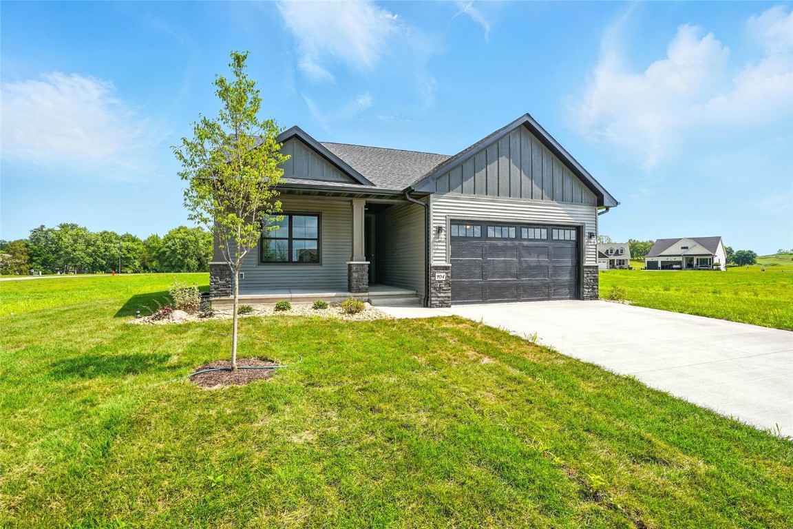 904 Long Drive Solon IA 52333