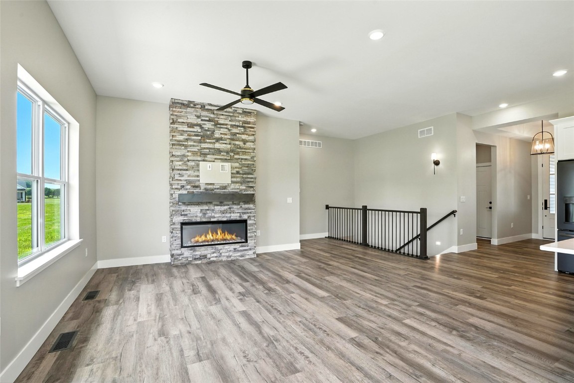 904 Long Drive Solon IA 52333