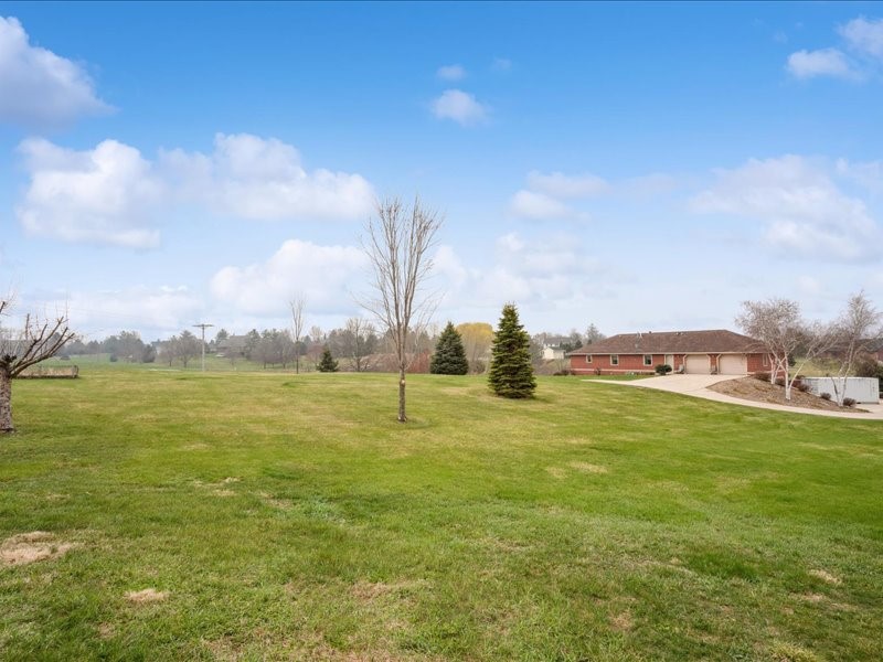 3752 Lacina Drive SW Iowa City IA 52240