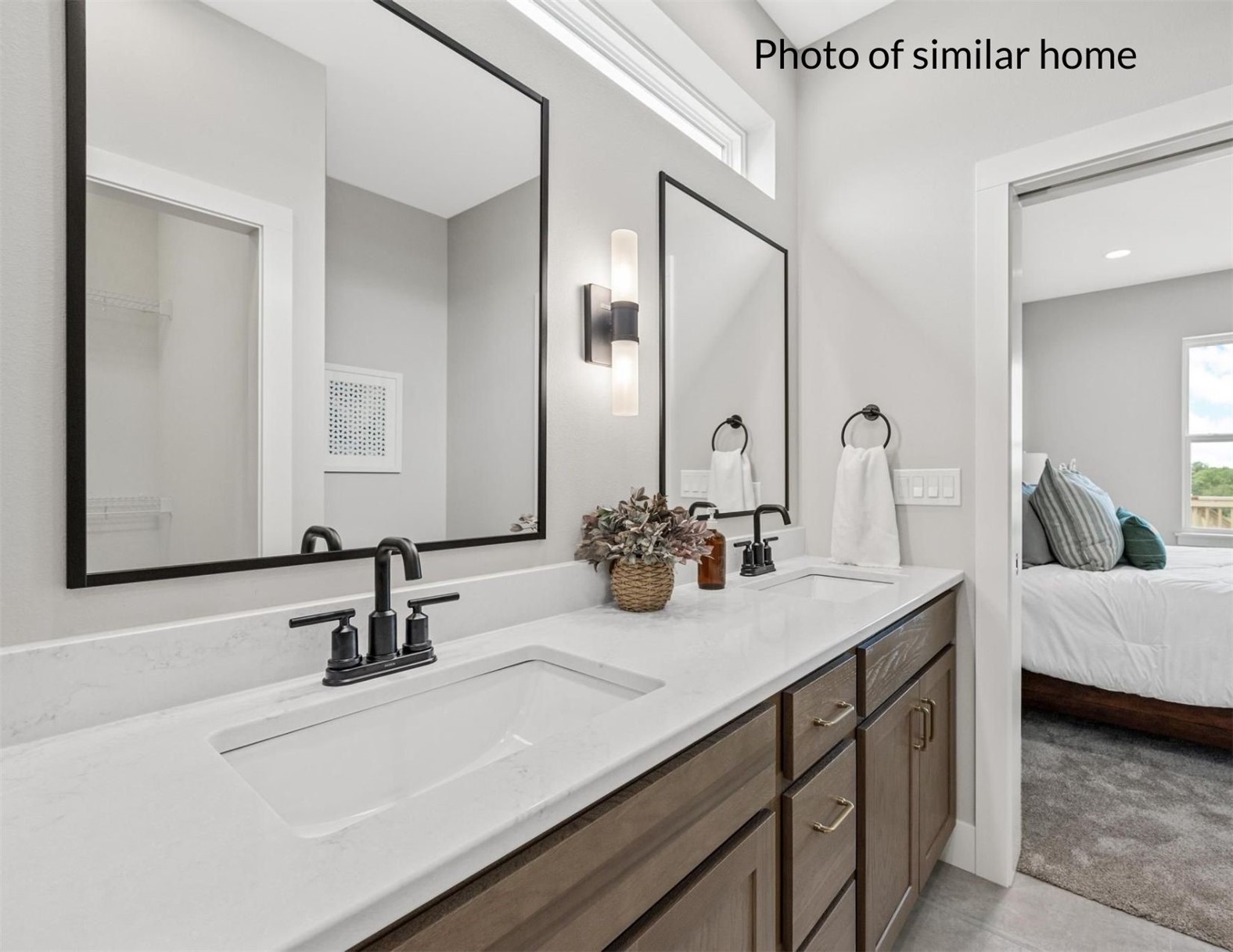 6925 Rock Wood Drive SW Cedar Rapids IA 52404