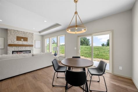 6925 Rock Wood Drive SW Cedar Rapids IA 52404