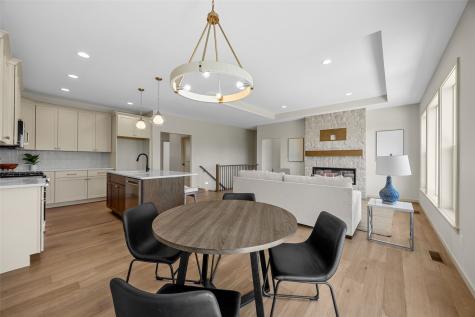 6925 Rock Wood Drive SW Cedar Rapids IA 52404