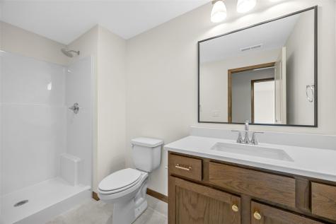 6925 Rock Wood Drive SW Cedar Rapids IA 52404