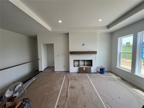 6925 Rock Wood Drive SW Cedar Rapids IA 52404