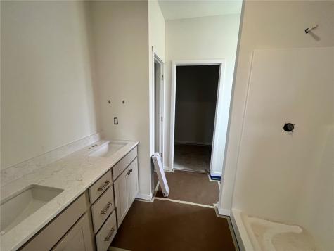 6925 Rock Wood Drive SW Cedar Rapids IA 52404