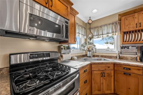 1500 130th Street Clarence IA 52216