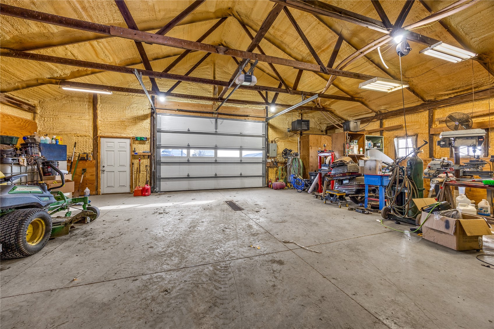 1500 130th Street Clarence IA 52216
