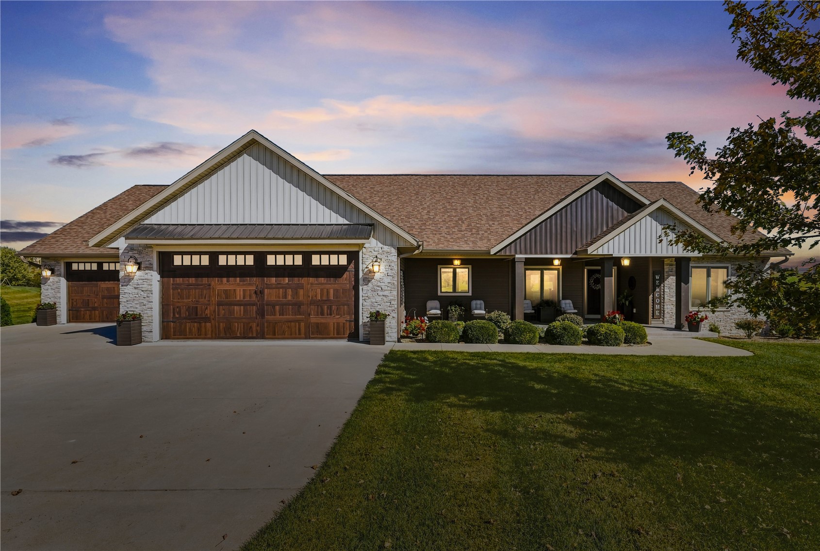 9125 Forest Chapel Road Anamosa IA 52205