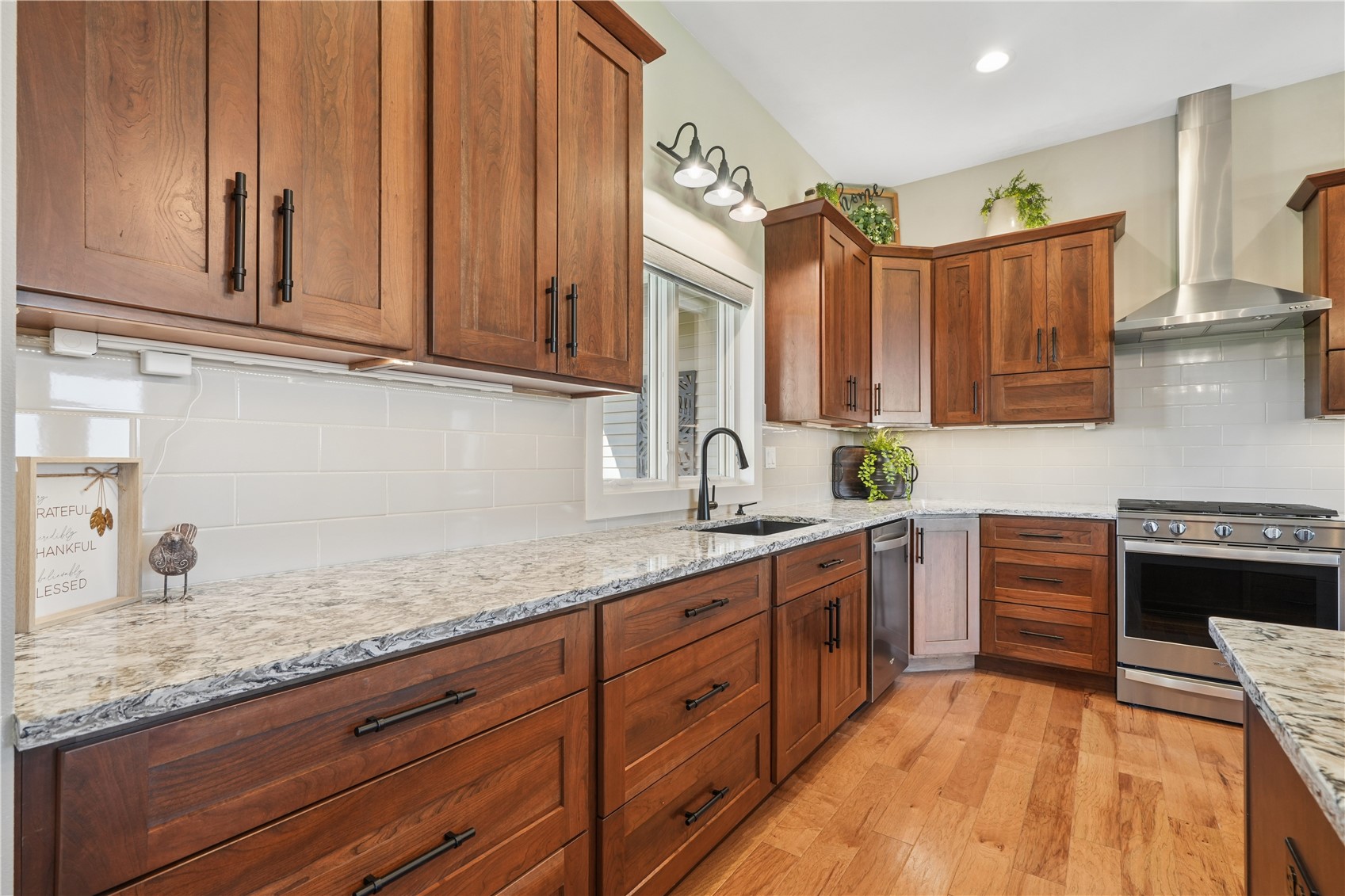 9125 Forest Chapel Road Anamosa IA 52205