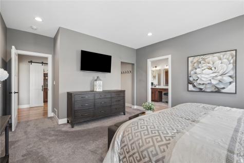 9125 Forest Chapel Road Anamosa IA 52205