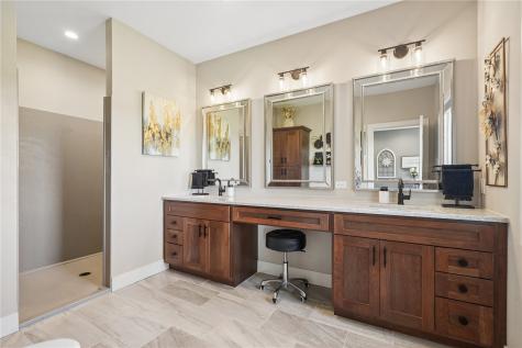 9125 Forest Chapel Road Anamosa IA 52205