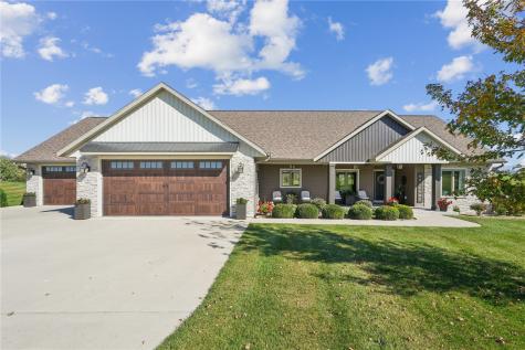 9125 Forest Chapel Road Anamosa IA 52205