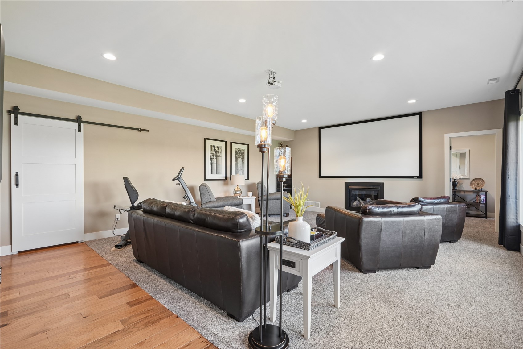 9125 Forest Chapel Road Anamosa IA 52205
