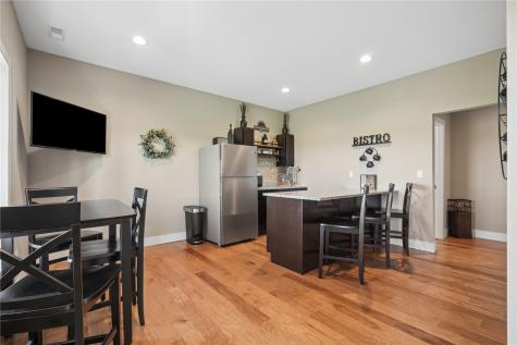 9125 Forest Chapel Road Anamosa IA 52205