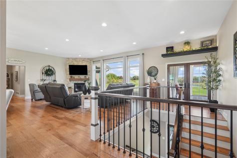 9125 Forest Chapel Road Anamosa IA 52205