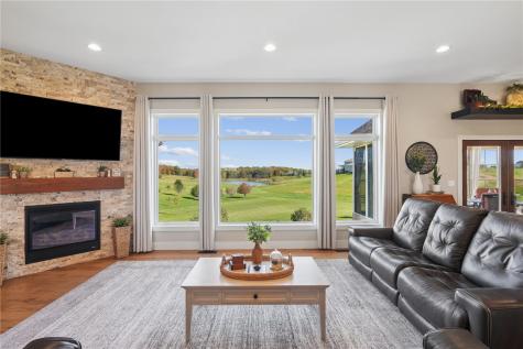 9125 Forest Chapel Road Anamosa IA 52205