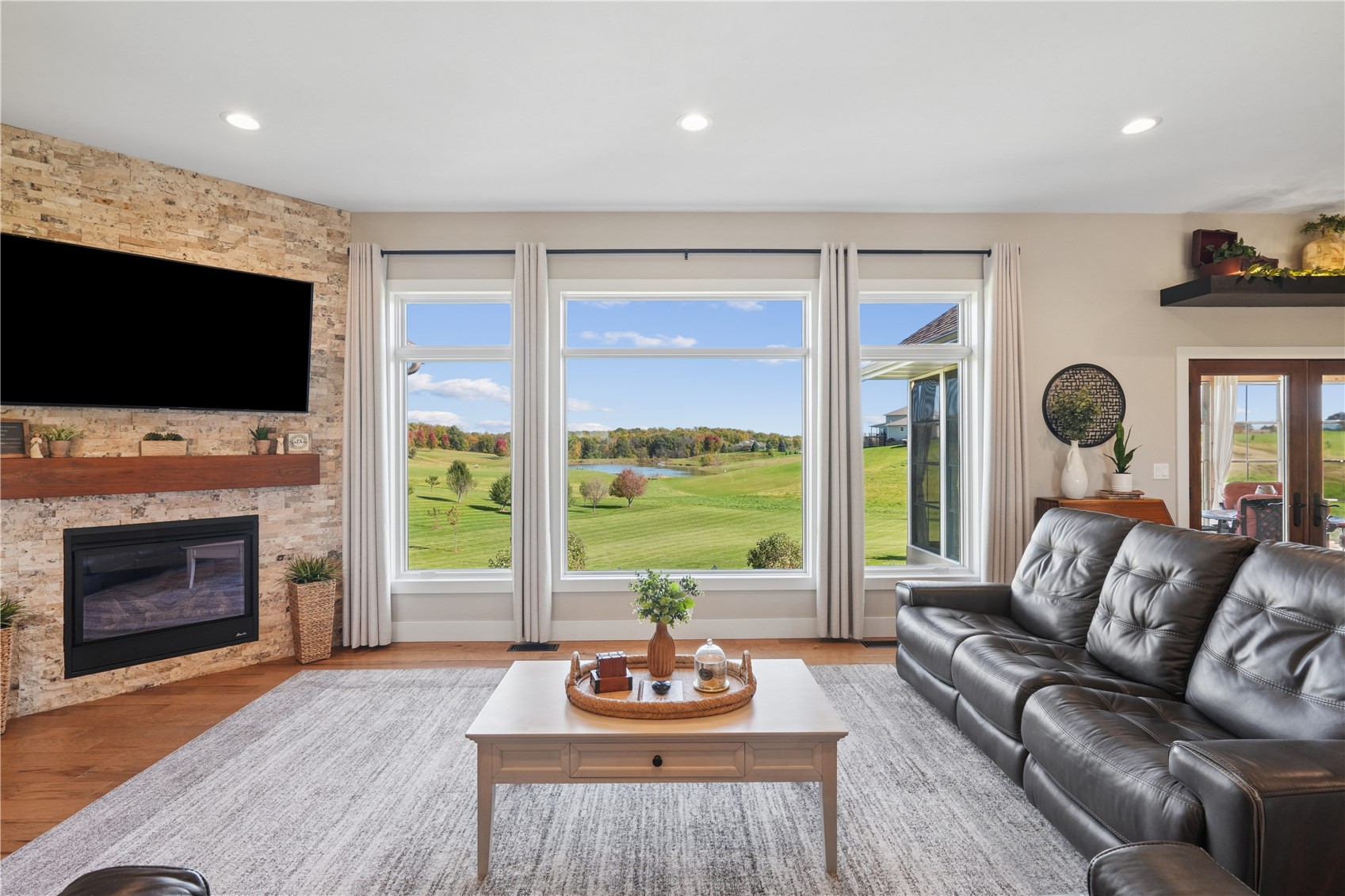 9125 Forest Chapel Road Anamosa IA 52205