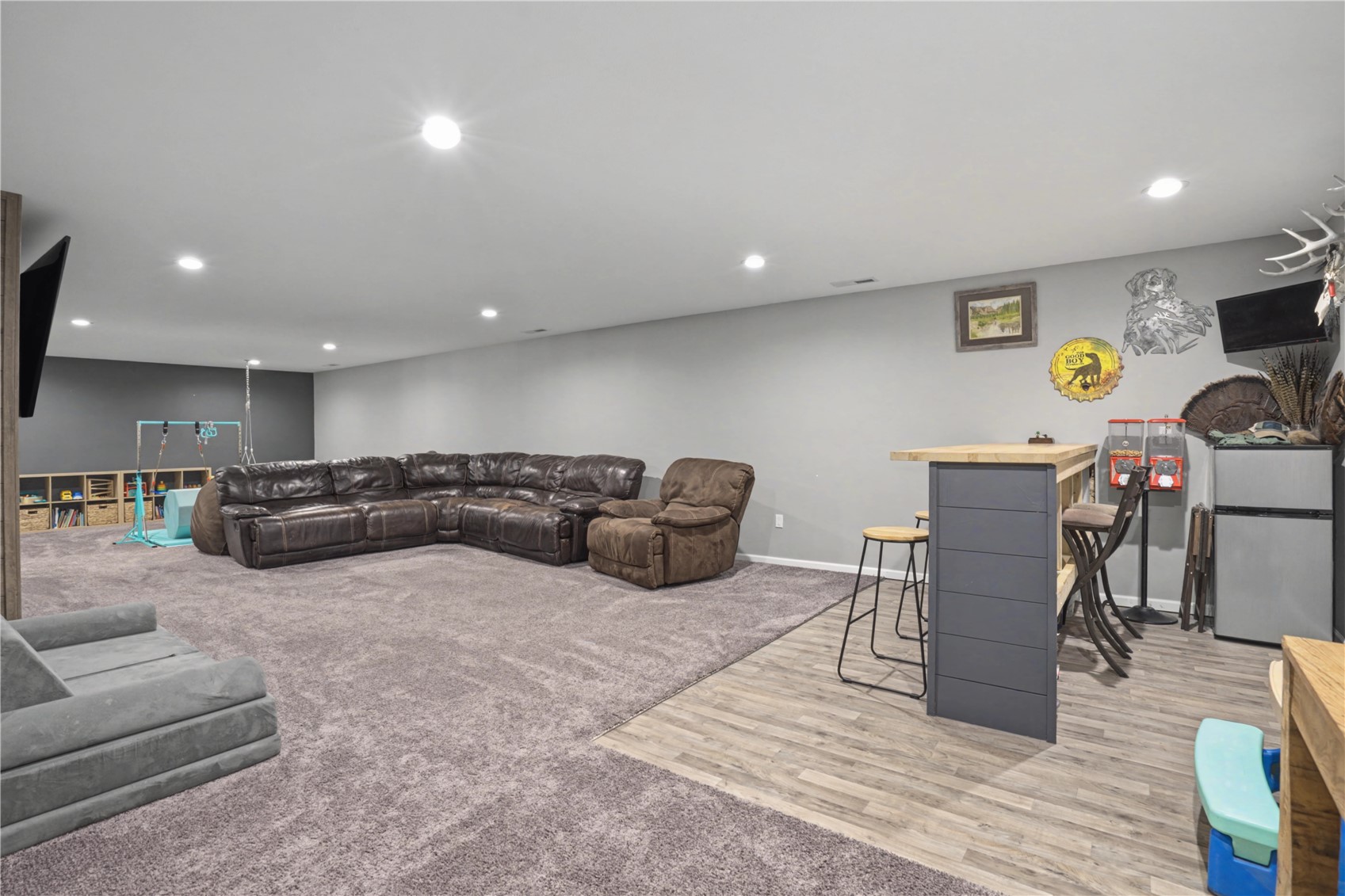111 Blue Jay Avenue Vinton IA 52349