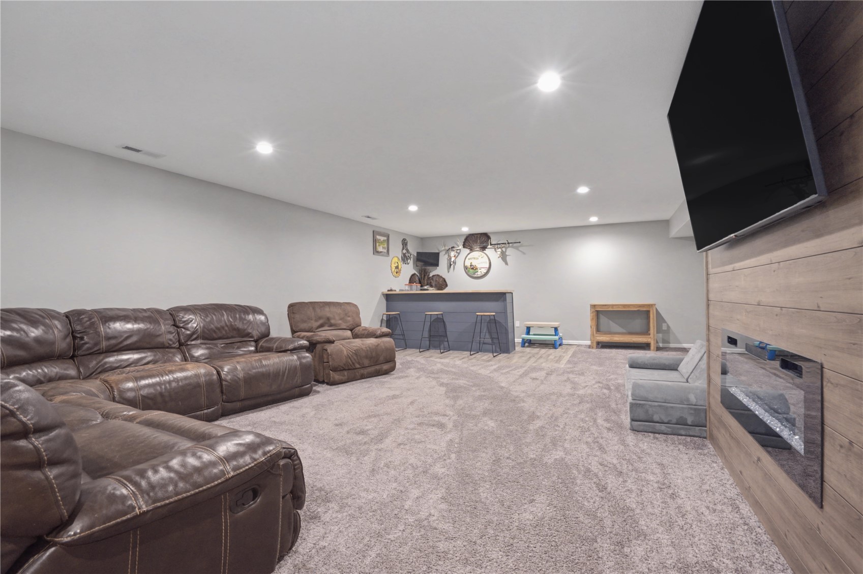 111 Blue Jay Avenue Vinton IA 52349