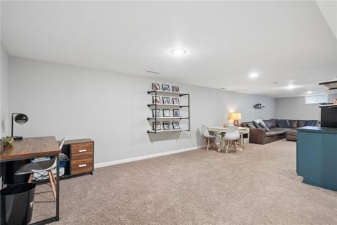207 Drexel Drive SW Cedar Rapids IA 52404