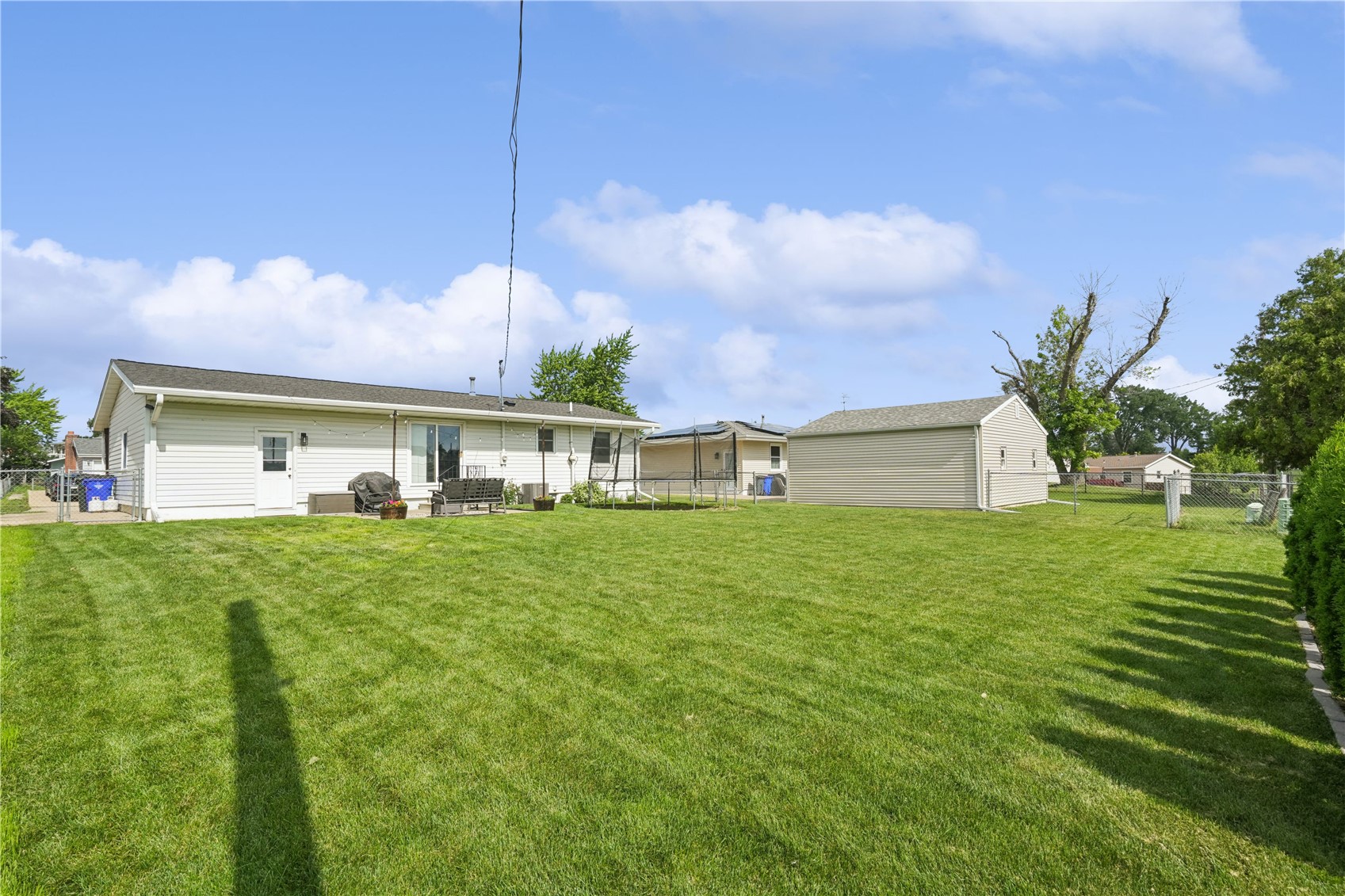 207 Drexel Drive SW Cedar Rapids IA 52404