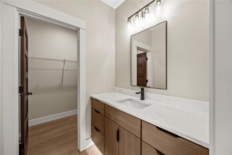 5557 Silver Rock Drive Marion IA 52302