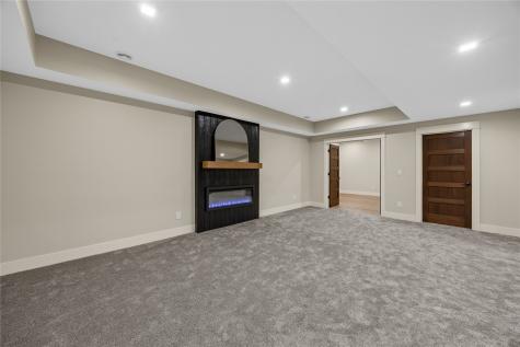 5557 Silver Rock Drive Marion IA 52302