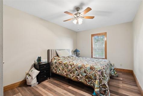 2375 55th Street Drive Vinton IA 52349