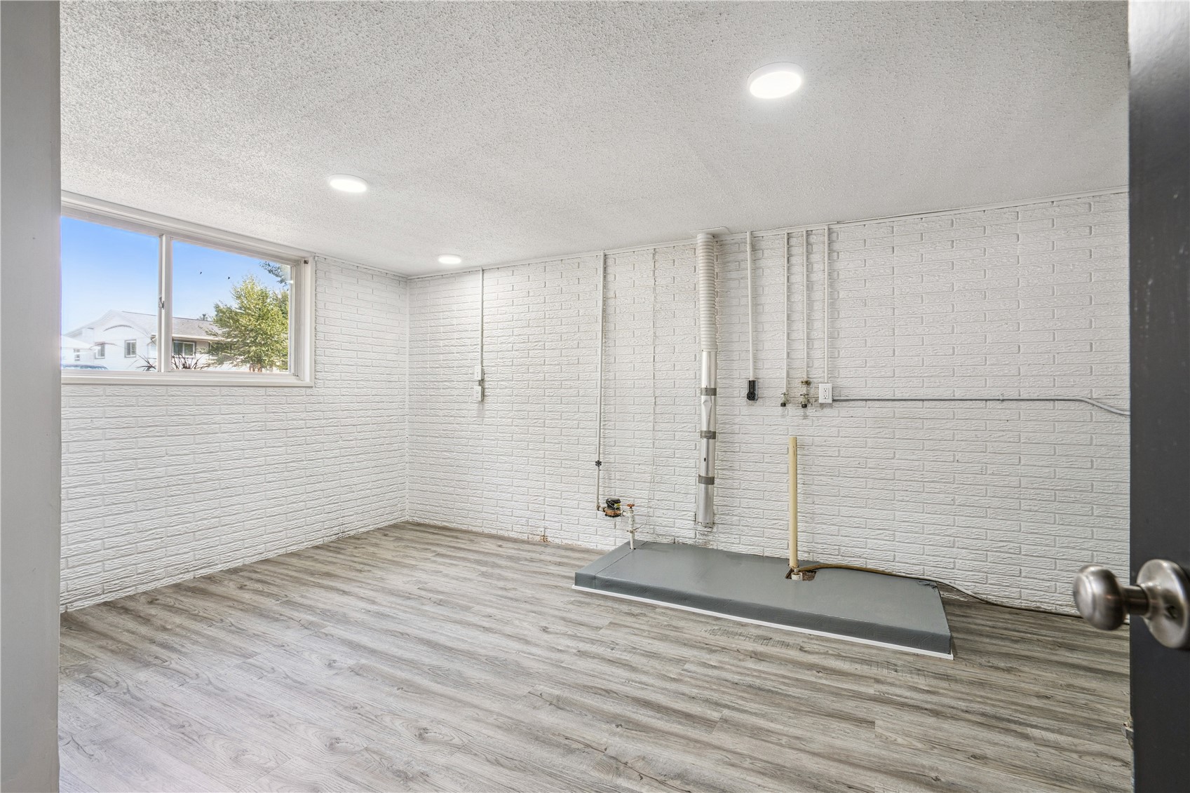 4417 Twin Pine Drive NE Cedar Rapids IA 52402