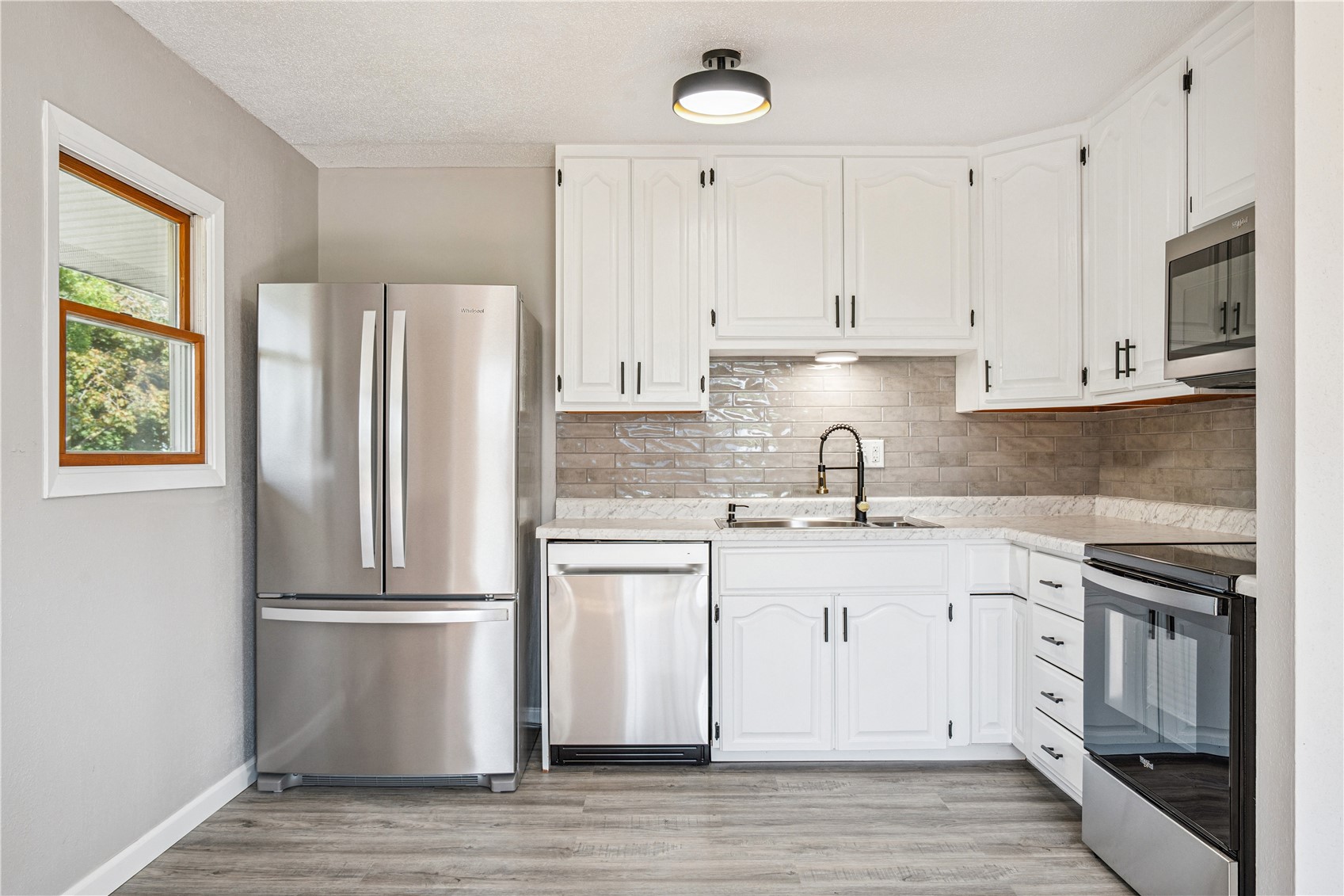 4417 Twin Pine Drive NE Cedar Rapids IA 52402