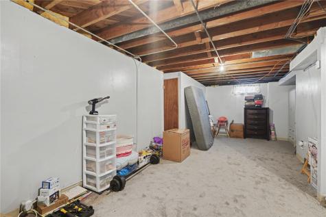 2411 Linwood Street SW Cedar Rapids IA 52404