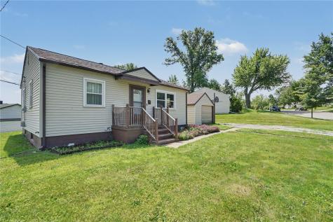 2411 Linwood Street SW Cedar Rapids IA 52404