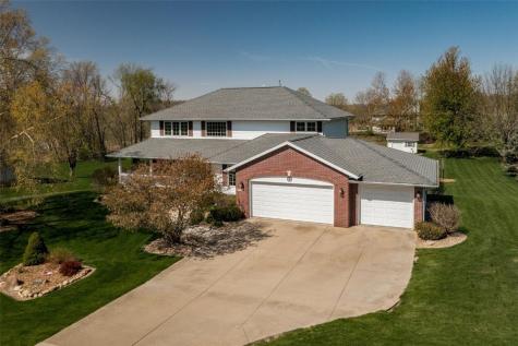 2495 Westwind Lane NE Cedar Rapids IA 52411
