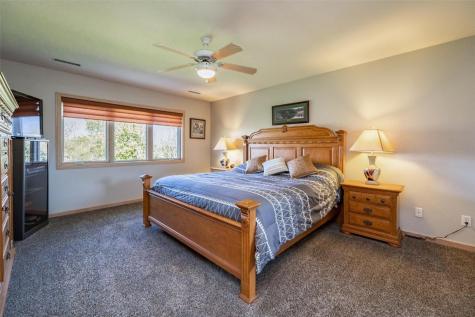 2495 Westwind Lane NE Cedar Rapids IA 52411