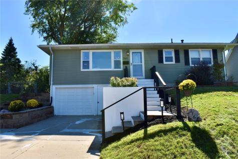 2165 Country Club Drive Marion IA 52302