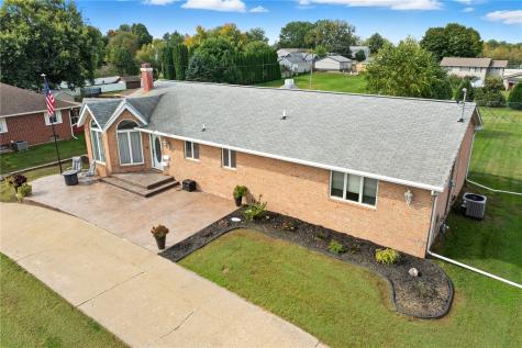 203 N North 9th Avenue Vinton IA 52349