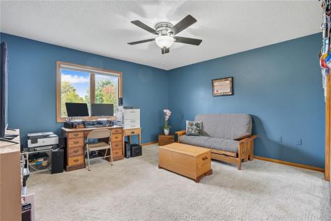 203 N North 9th Avenue Vinton IA 52349